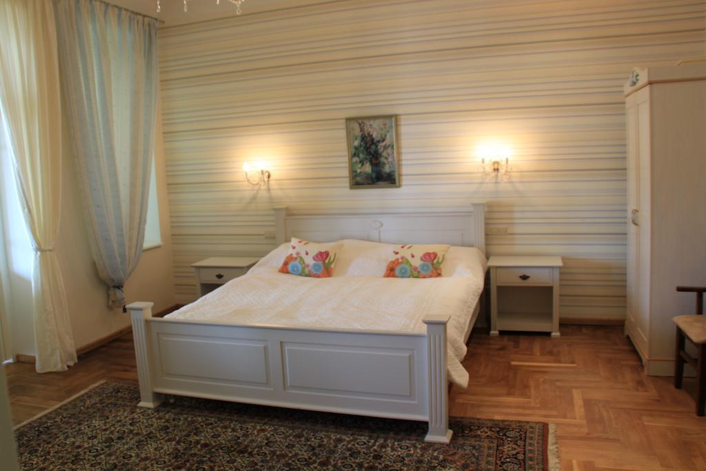 Villa Kursa Sighnaghi Bagian luar foto